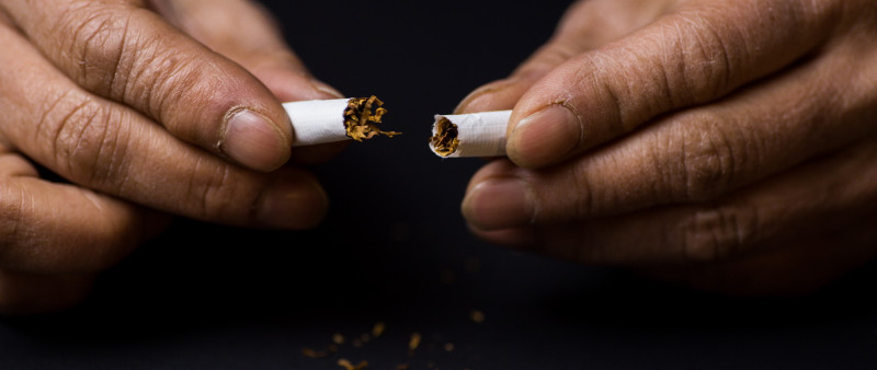 ΤΟ ΣΥΓΧΡΟΝΟ «ΜΥΣΤΗΡΙΟ»  ΤΗΣ ΑΥΞΗΣΗΣ ΤΟΥ ΚΑΡΚΙΝΟΥ ΤΟΥ ΠΝΕΥΜΟΝΑ  ΣΤΟΥΣ ΜΗ ΚΑΠΝΙΣΤΕΣ